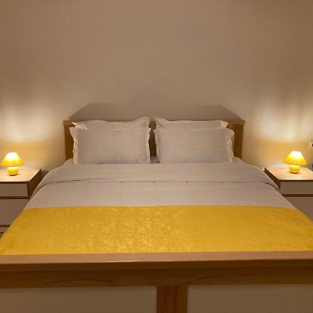 Borjomi Yellow Hotel Экстерьер фото